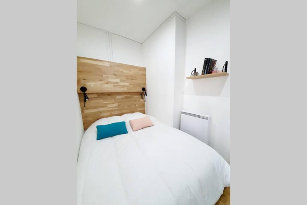 Appartement Lumineux Tout Confort De 33M2 Au Centre De Vannes Kültér fotó